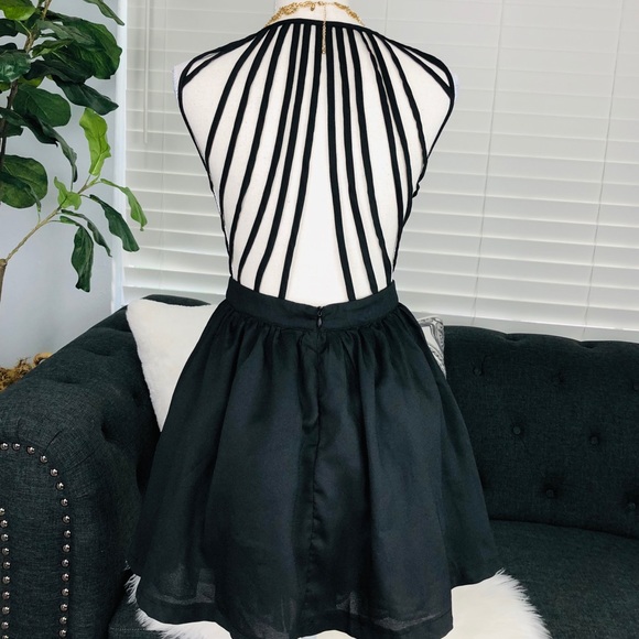 BRAND NEW BLACK BACKLESS DRESS - Picture 2 of 2